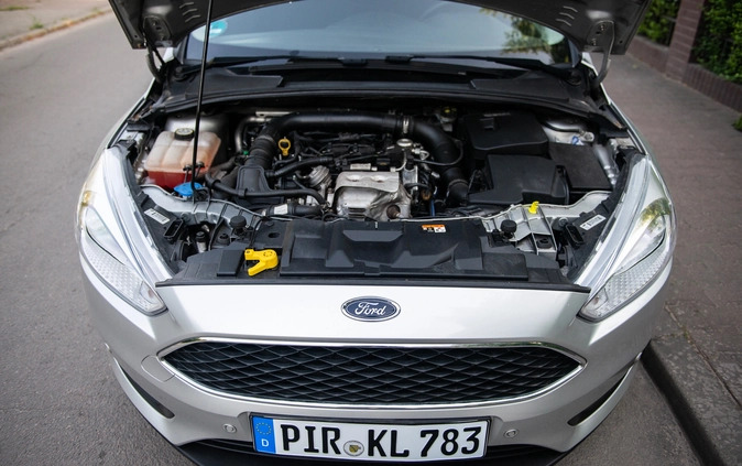 Ford Focus cena 38900 przebieg: 125000, rok produkcji 2016 z Szczecin małe 742